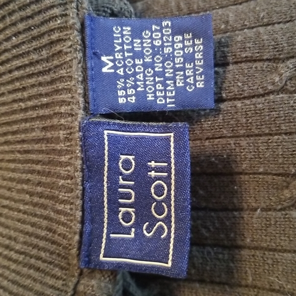 Mock turtleneck sweater - Picture 4 of 5